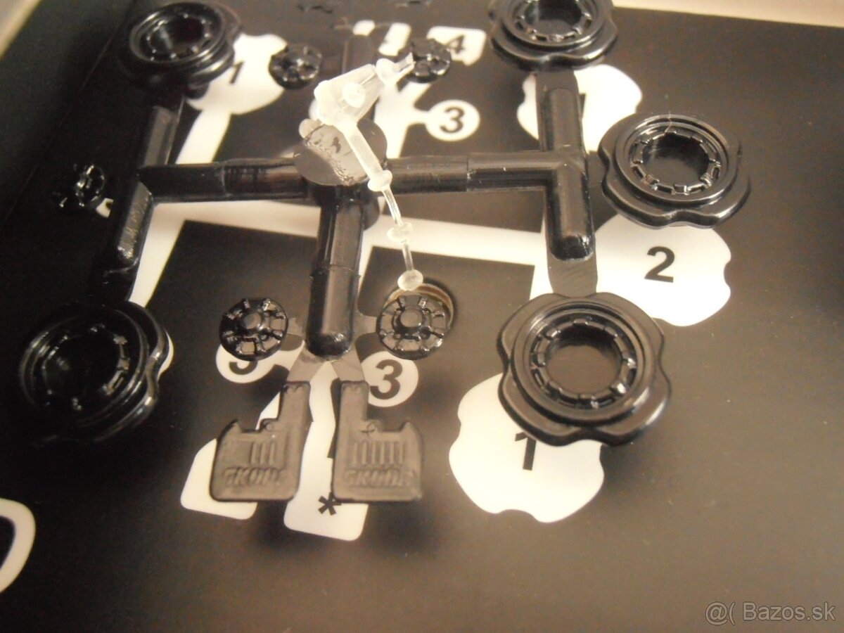 Škoda Garde 1/43 stavebnica - 7