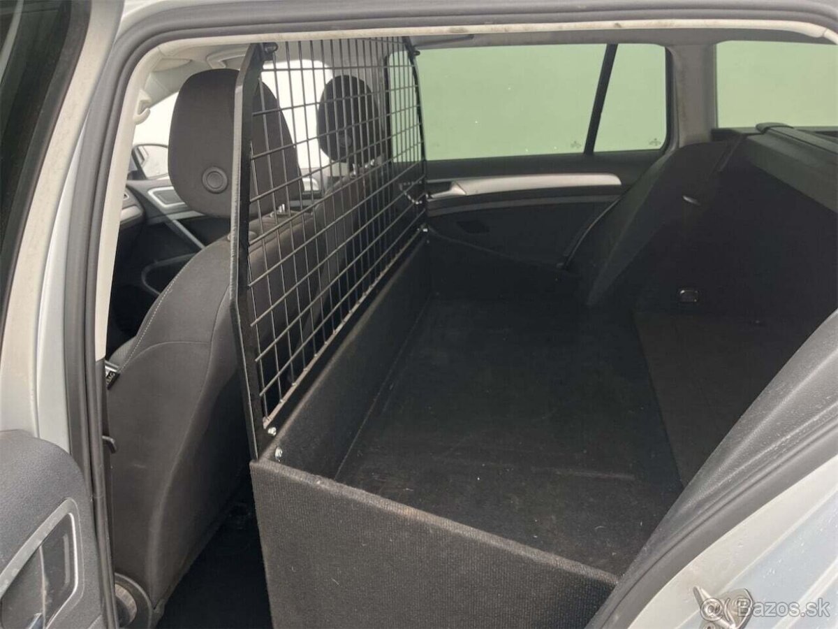 Predám Golf 7 Variant 1,6TDI 85kW manuál - 7