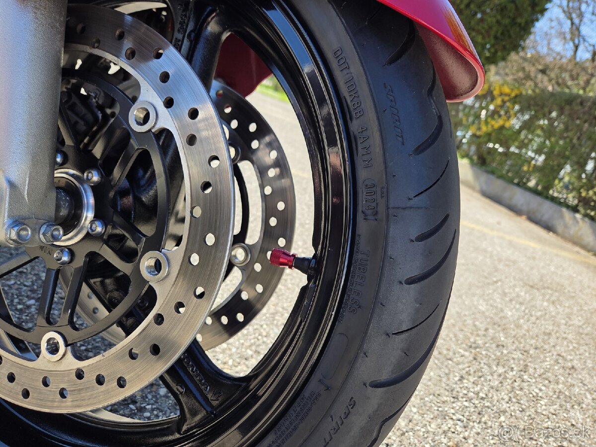 Honda CB1100sf (x11) - 7