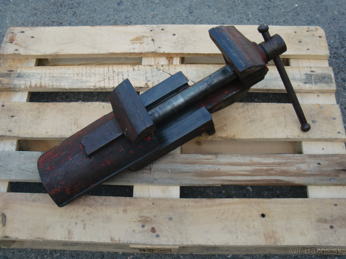 Predám masívny dielenský zámočnícky zverák - 7