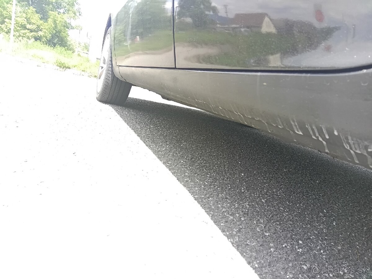 Alfa Romeo 147 1.9JTD - 7