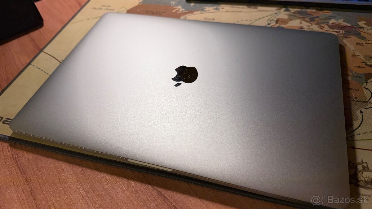 Predam macbook Pro 15" 2016 16gb 500GB Space Gray TOP STAV - 7