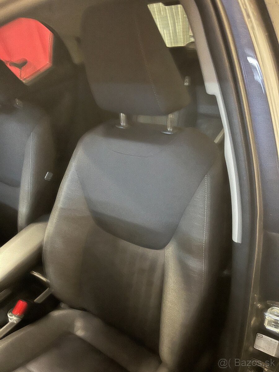 predam TOYOTA Yaris NG MC24 - 1.5 TNGA Style,SK povod,1.maj - 7