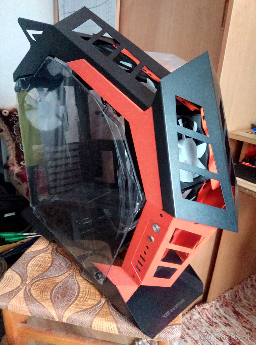 DarkFlash Knight + Corsair 860W + NZXT fans - 7