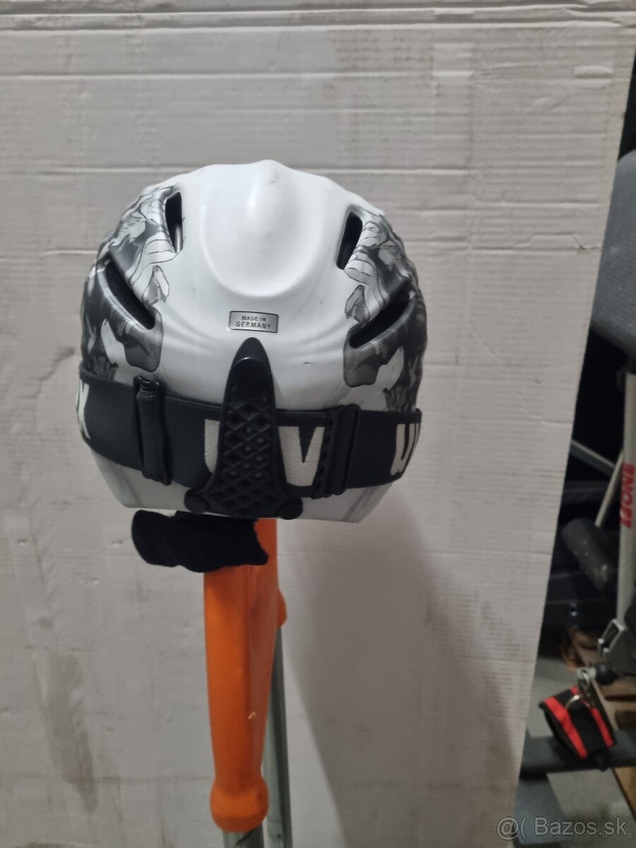 Lyžiarska prilba UVEX + okuliare - 7