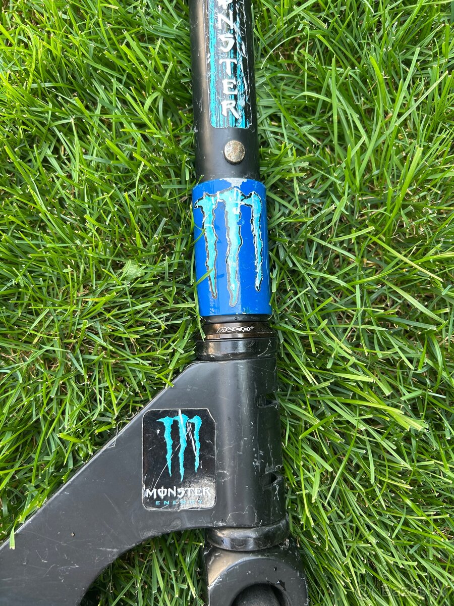 Kolobežka Monster - 7