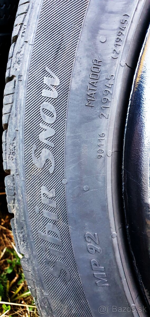 predam 17" cierne kolesa VW (disky + zimne pneu) - 7