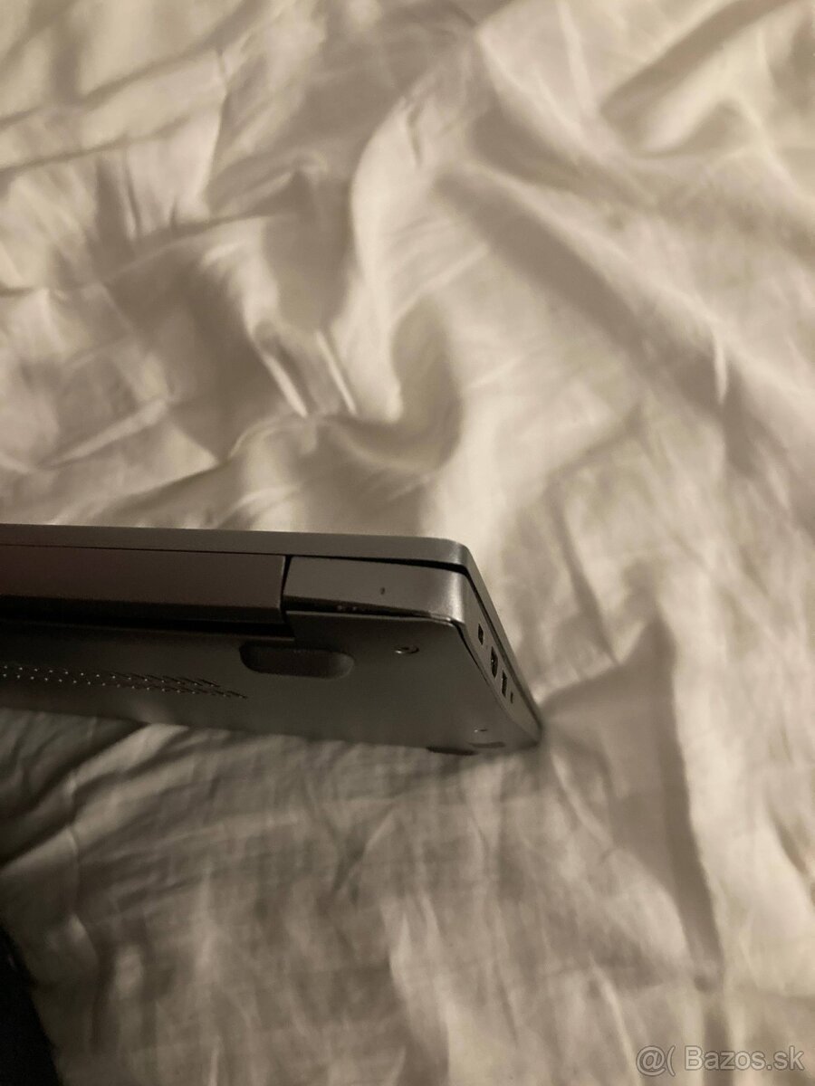 Predám RedmiBook 16 - 7