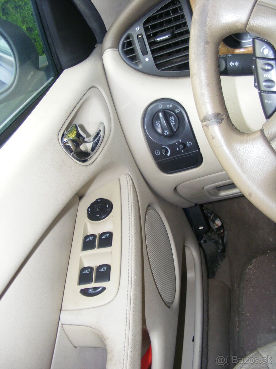 Jaguar X-type 2.5 benzín na ND - 7