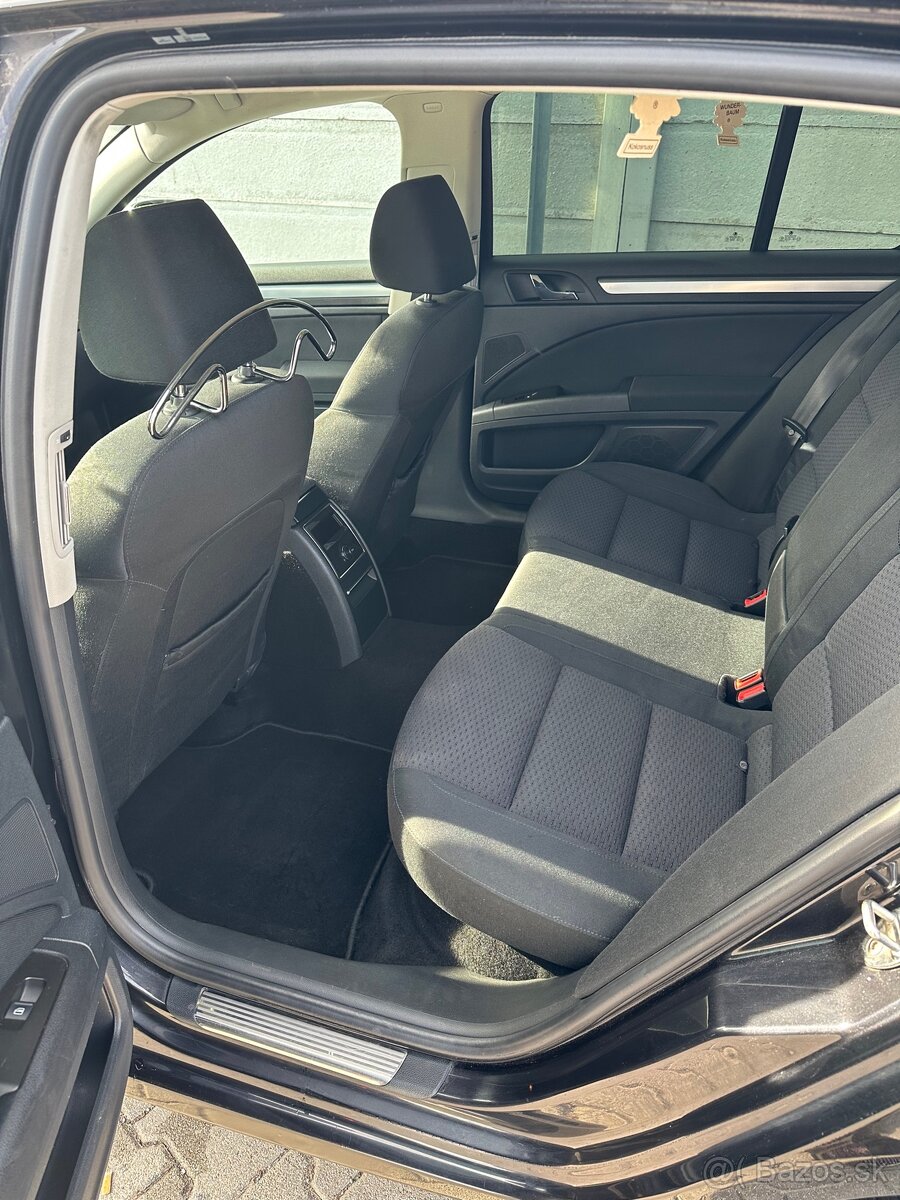 Škoda Superb 2.0 TDi - 7