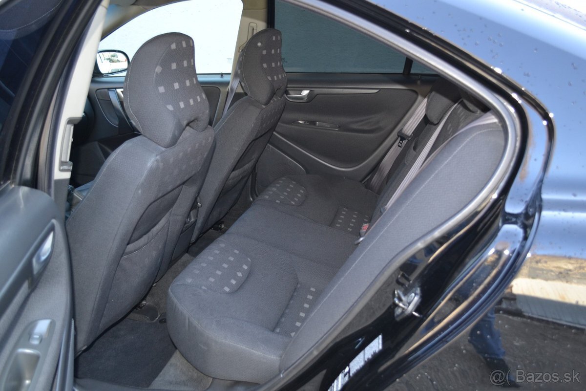 Volvo S60 2.4 D5 - 7
