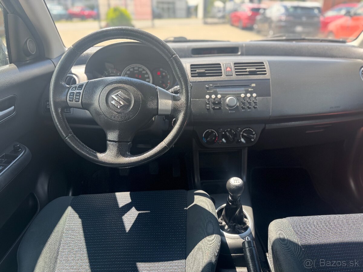 Suzuki Swift - 7