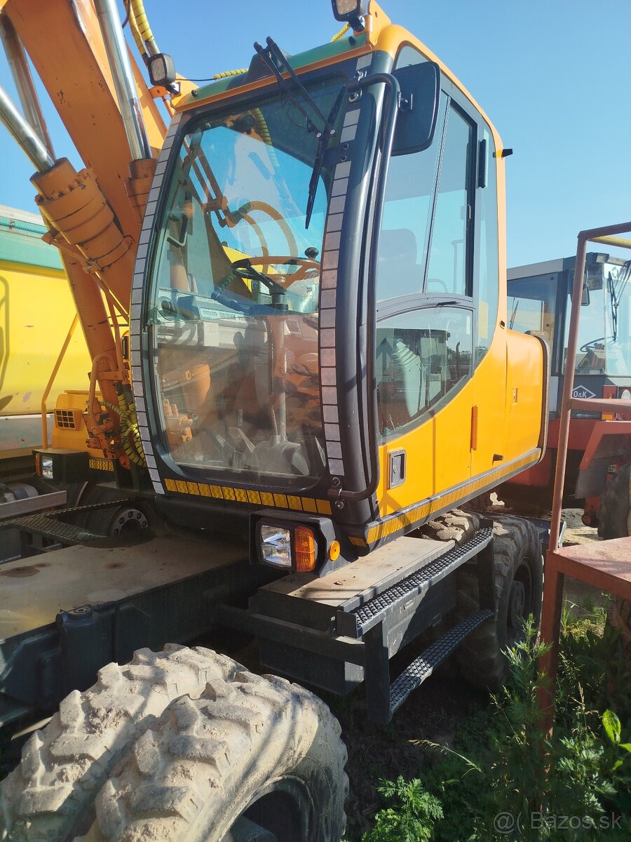 Predám JCB 103 otočny bager,možná výmena - 7