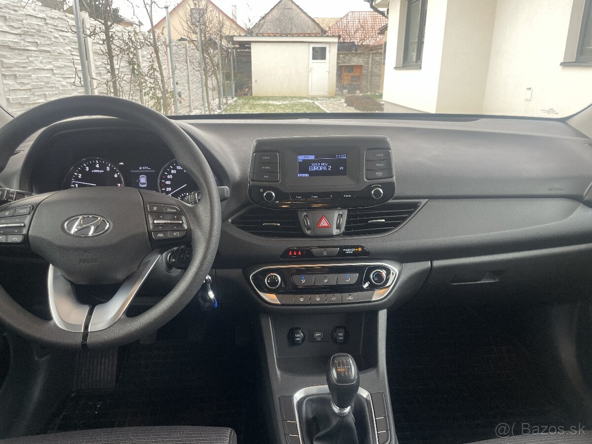 Hyundai I30, 1.5 DPI, model 2023, 33 000km - 7