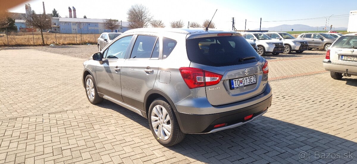 Suzuki SX4 S-CROSS Premium 2WD AT - 7