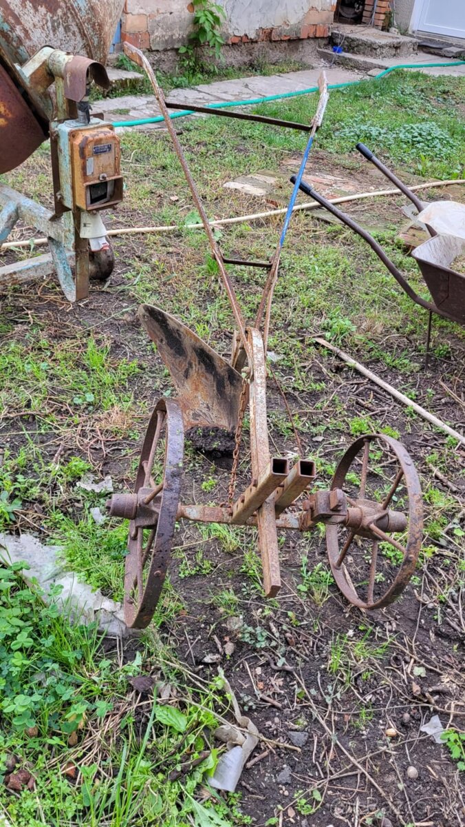 Navijak , Elektrický pluh - 7