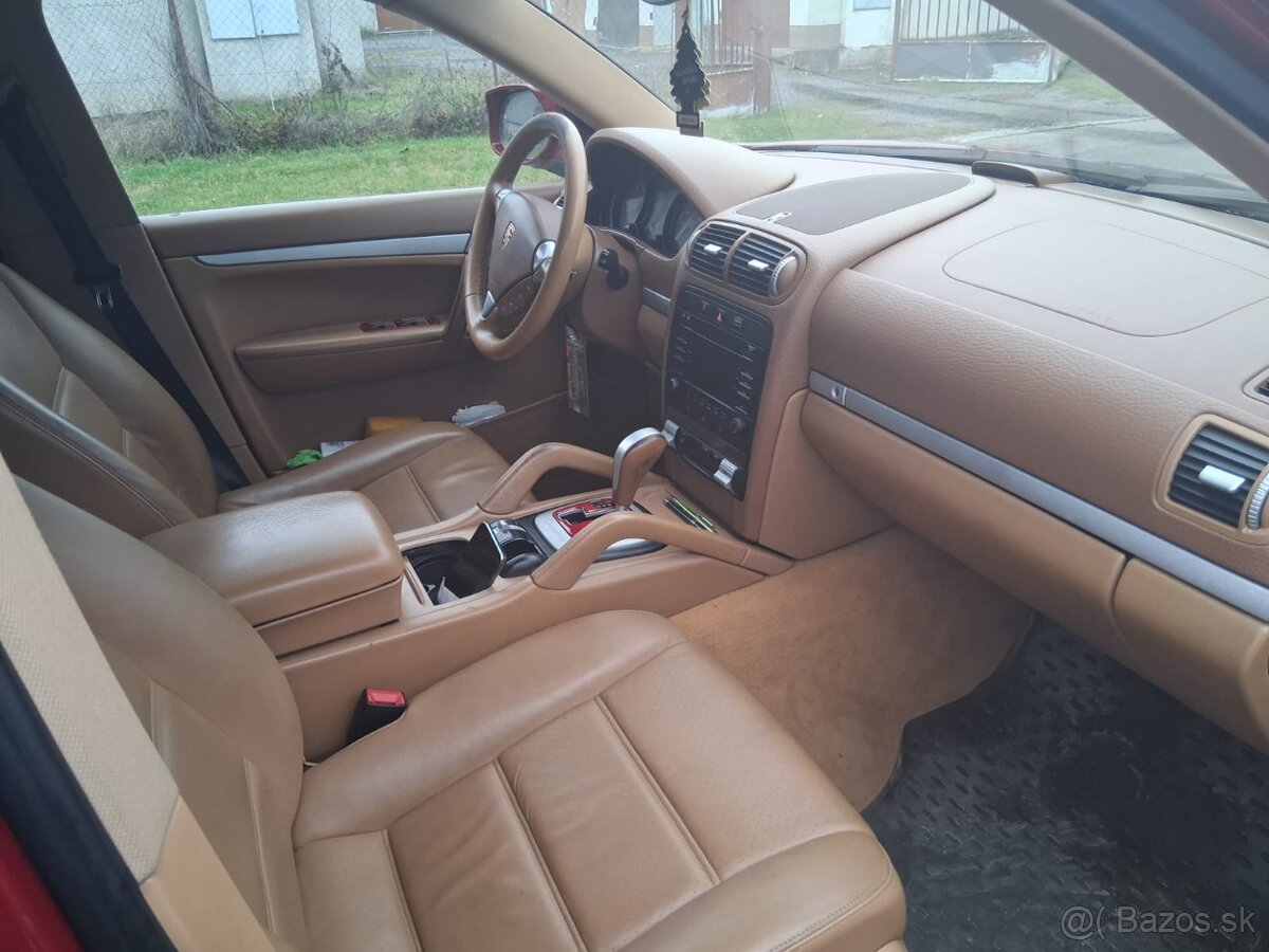 Porsche Cayenne 3.0 TDI - 7