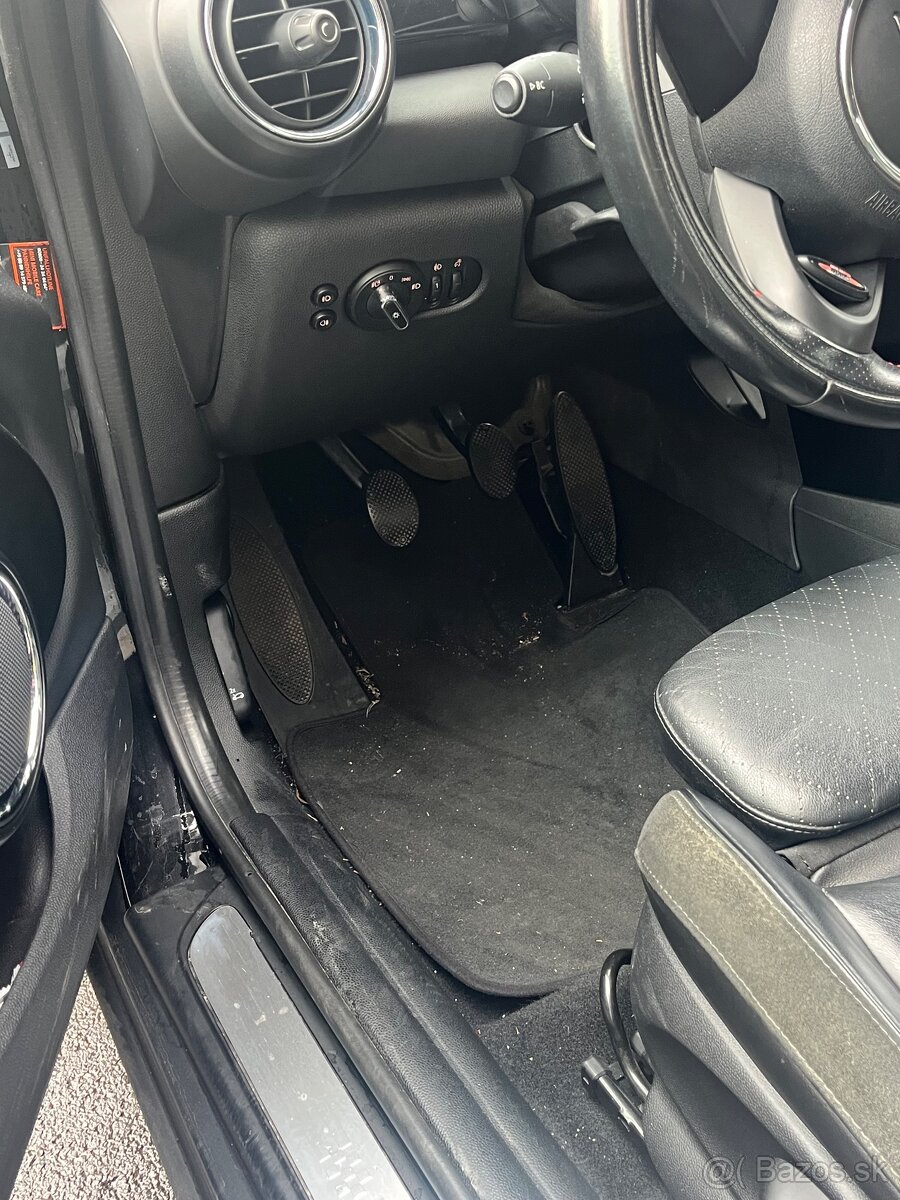 Mini Cooper S JCW - 7