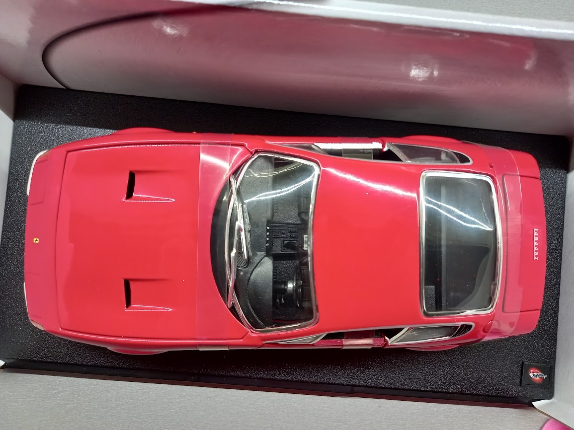 FERRARI 365GTB/4 HOTWHEELS 1:18 - 7