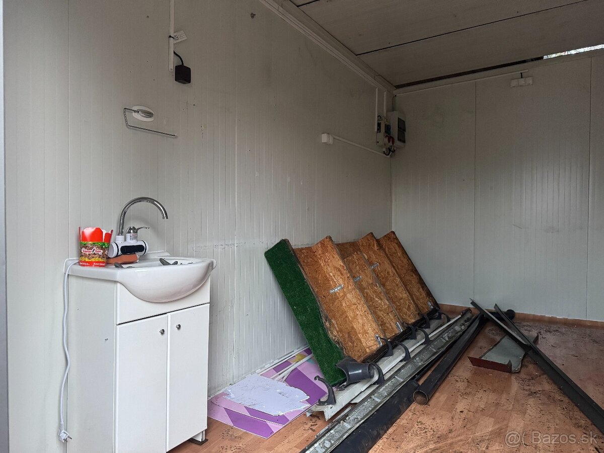 Predajný stánok / záhradný domček - 7