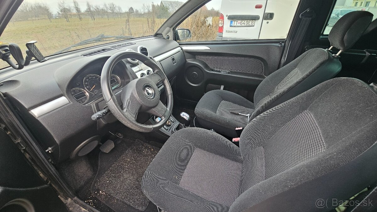 Predam aixam crossline 2006 - 7