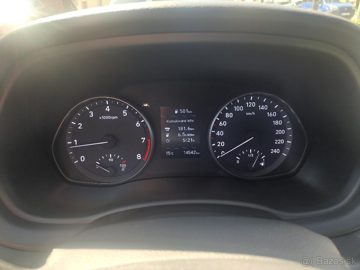 Hyundai i30, 1,5 DPi, Family - 7