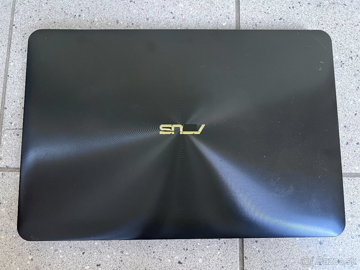 Asus Vivobook / i5 5200U / 8GB RAM / 256GB SSD / 15.6" - 7