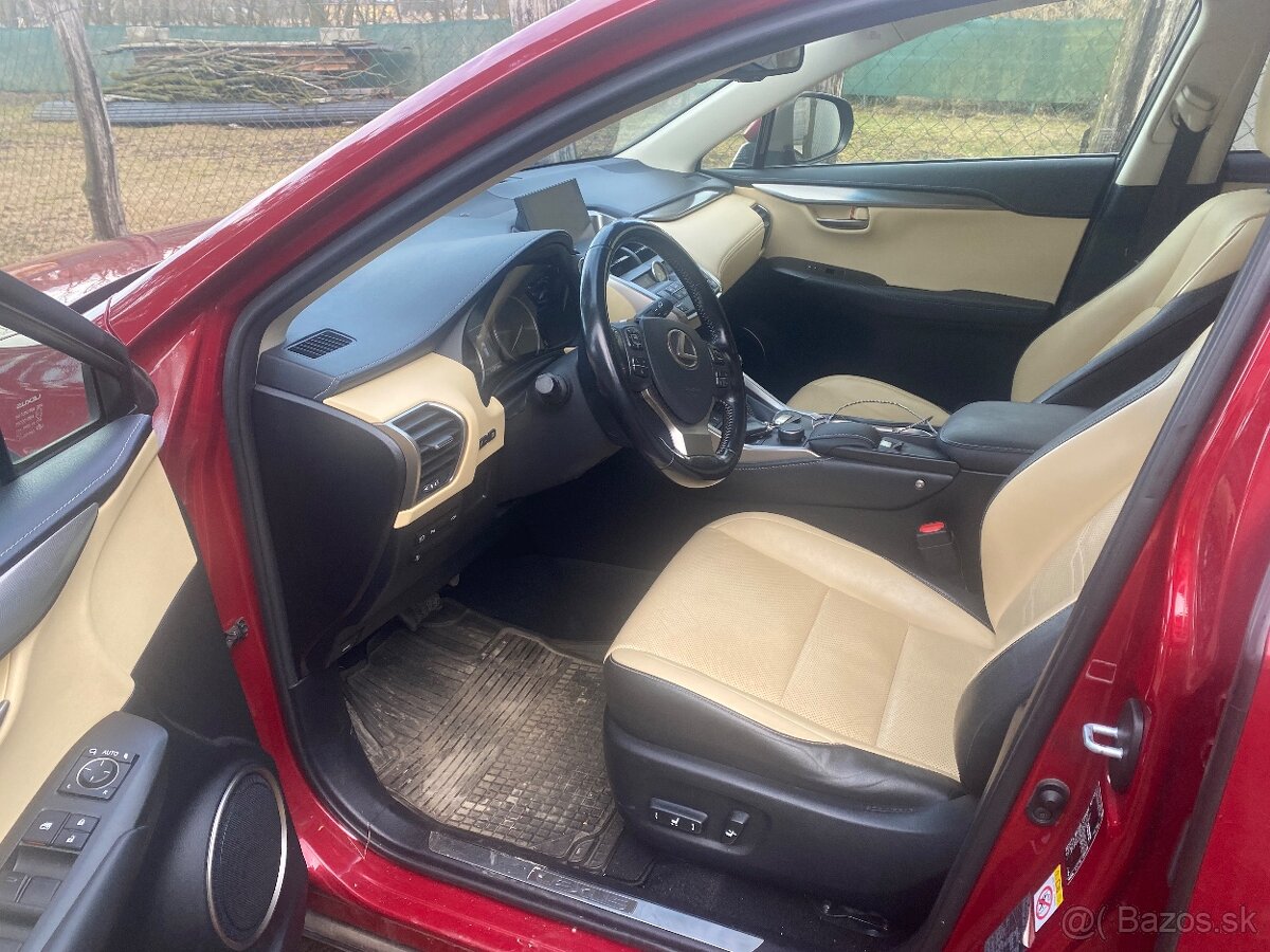 LEXUS NX 300h 4C4 - 7