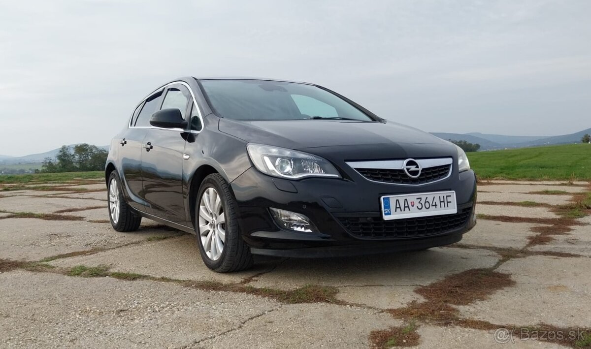 Opel Astra J 1.7 CDTI - 7