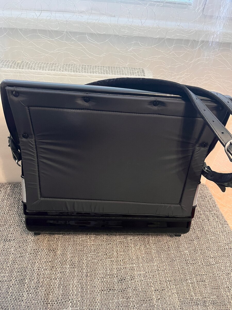 Royalstandard omega - 7