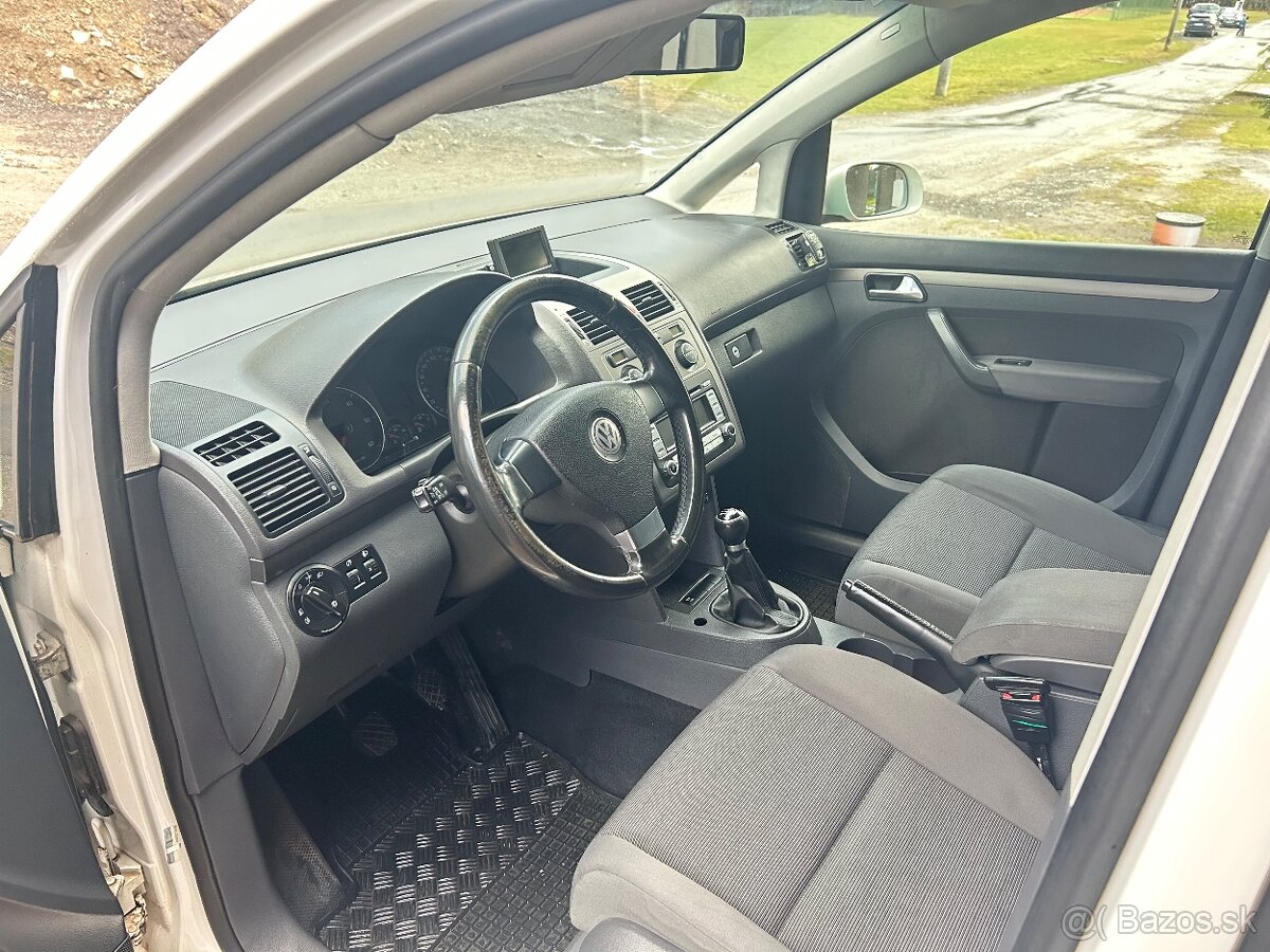 Volkswagen Touran 1.9TDi - 7