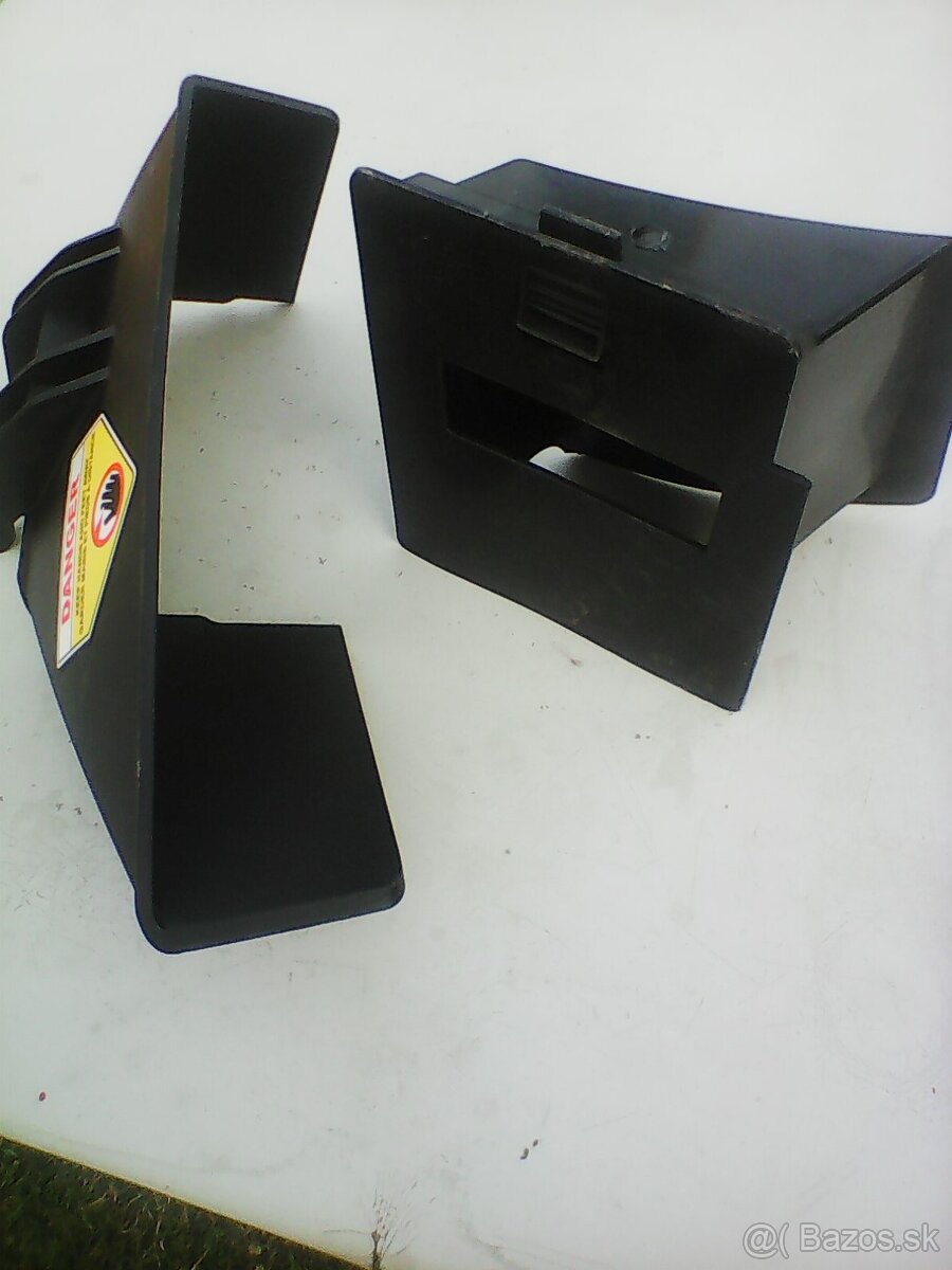 TEHLY BLOKY A INÉ - 7