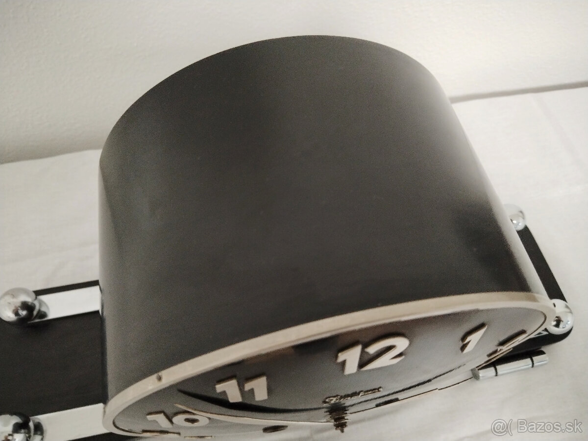 funkcionalistické hodiny Junghans - 7