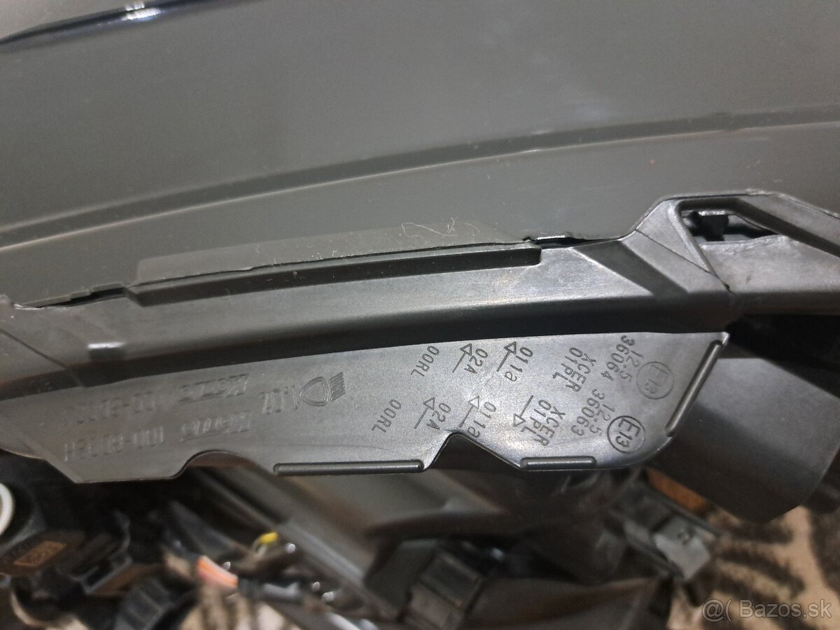 Svetlo NISSAN QASHQAI 100-8D02J - 7