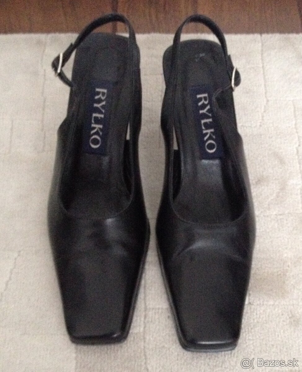 Tenisky, Lodičky, Nízke čižmy - 7