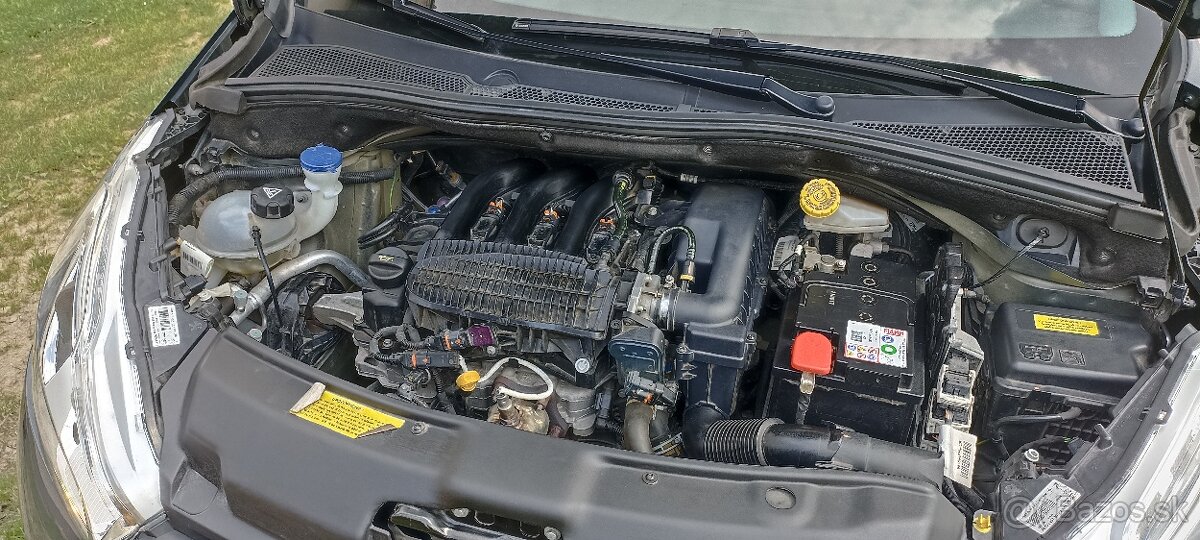 Peugeot 208 ACTIVE 1.2 PureTech - 7