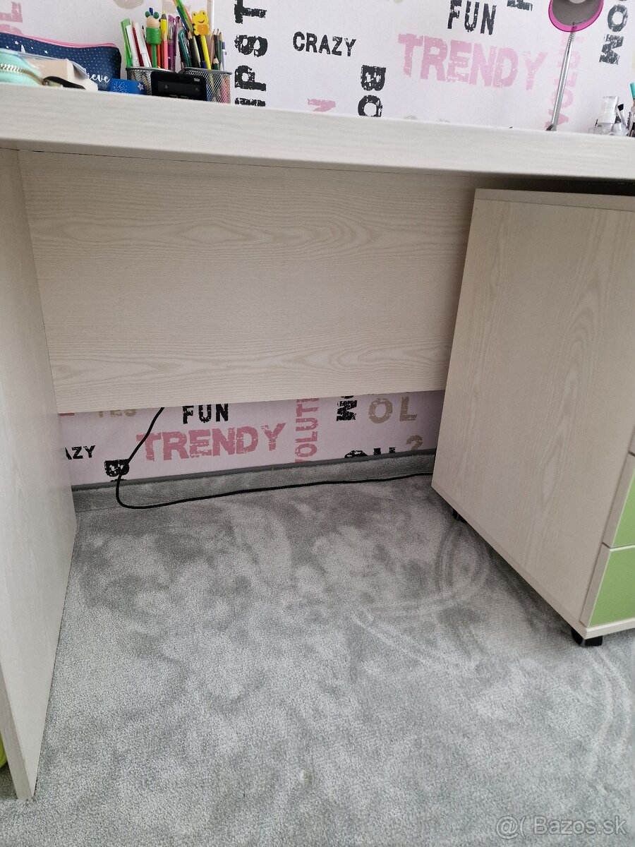 Písací stolík pre slečnu - 7