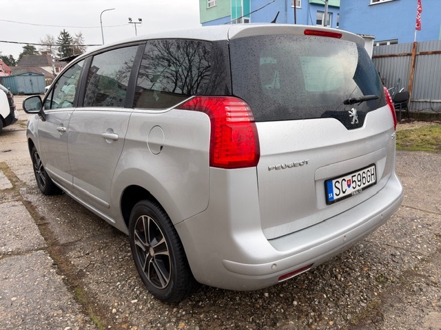 Peugeot 5008 1.6e THP PlayStation - 7