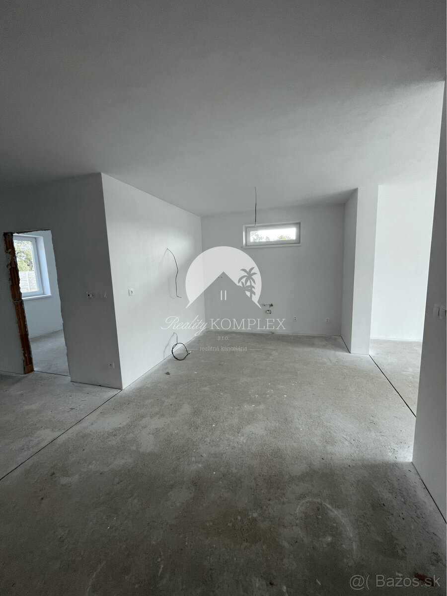 Reality KOMPLEX s.r.o. Vám ponúka 3-izbové byty NA PREDAJ v - 7