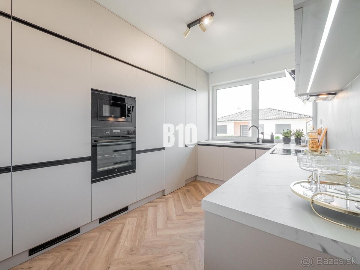 Skolaudovaný- 209.900 eur - 560 m2 pozemok - 7