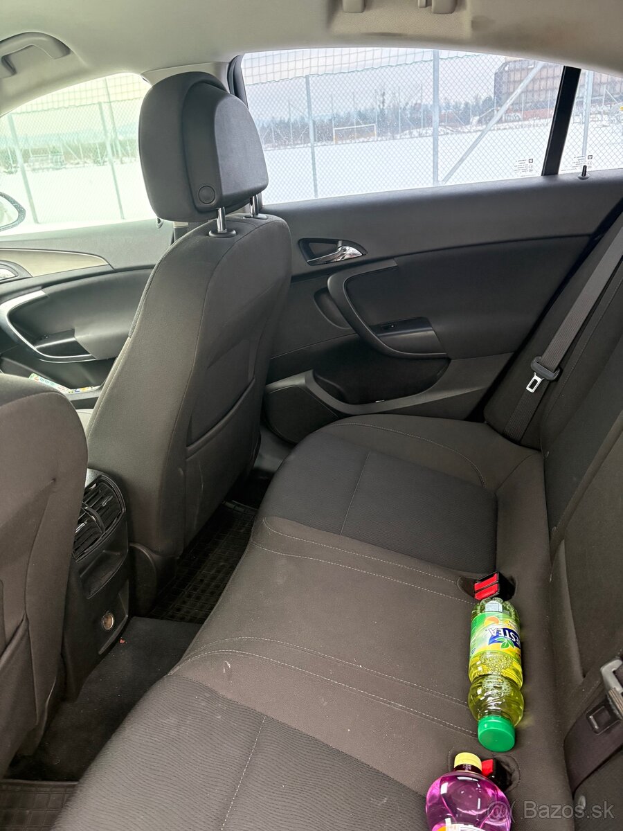 Predám Opel Insignia - 7