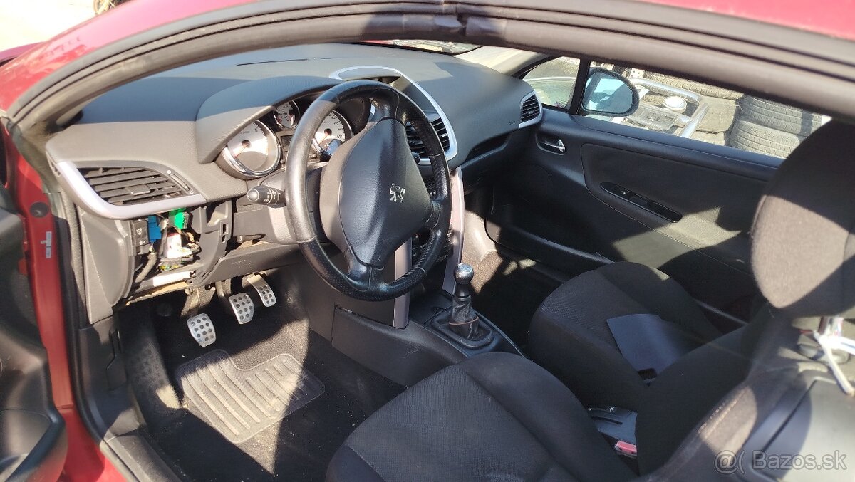 Peugeot 207 CC - 7