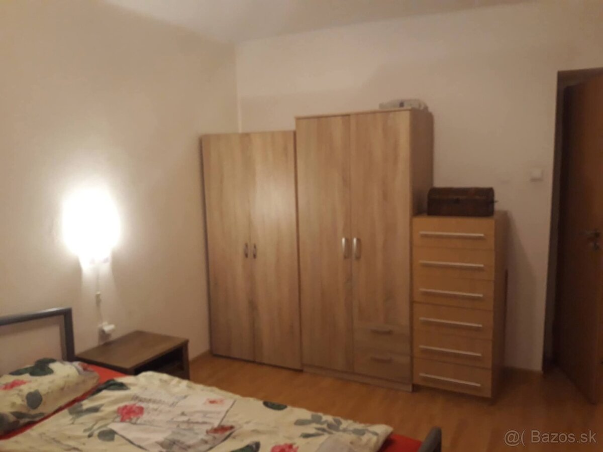 Predám 2-izbový byt - 7