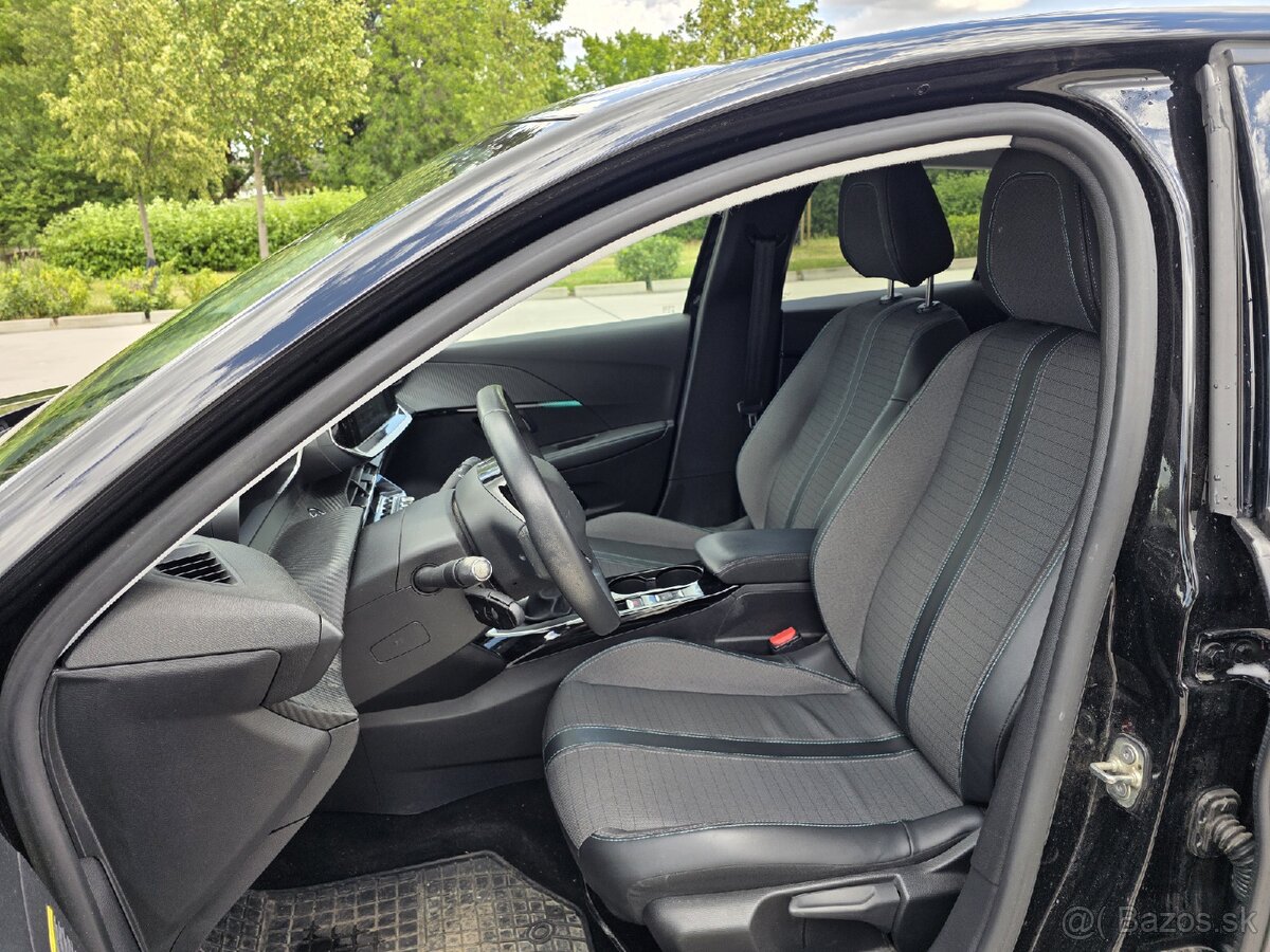 PEUGEOT 208 ALLURE 1.2 PureTech 100k - 7