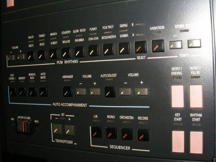 Syntetizátor, elektrický organ FARFISA TS600. - 7