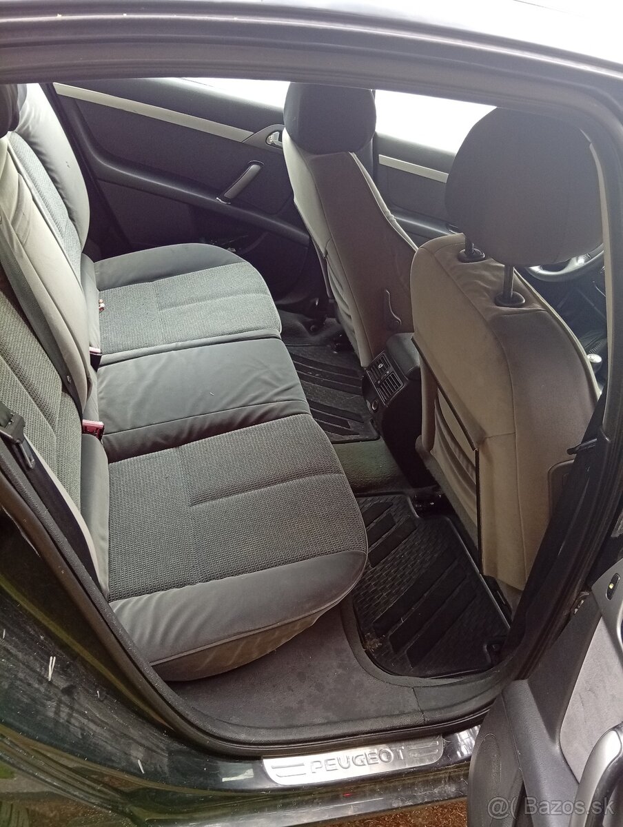 Peugeot 407 - 7