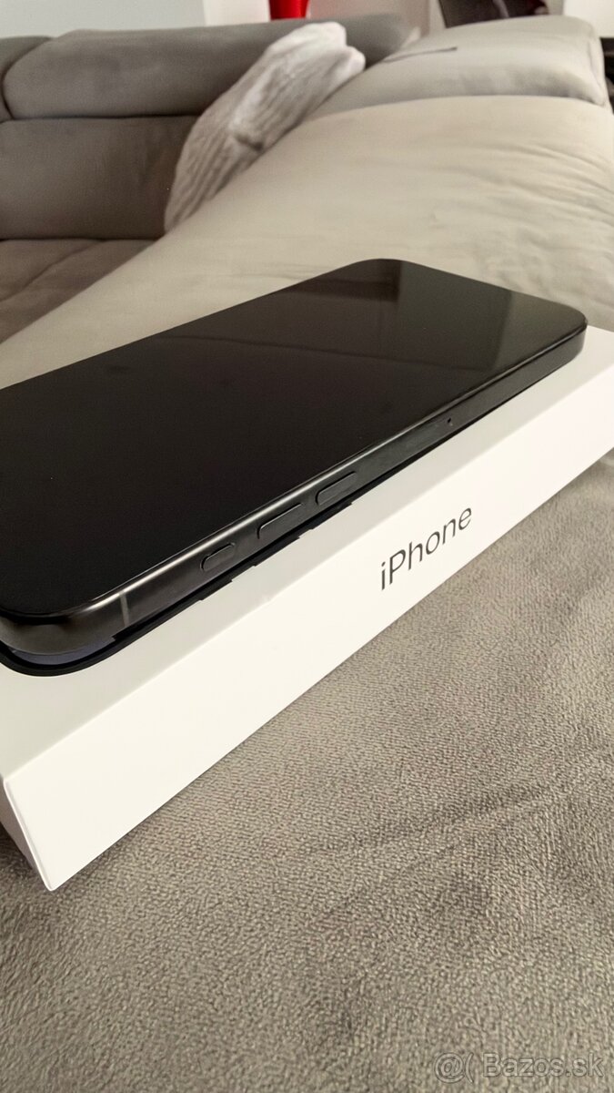 iPhone 16 Pro Max 1TB - 7