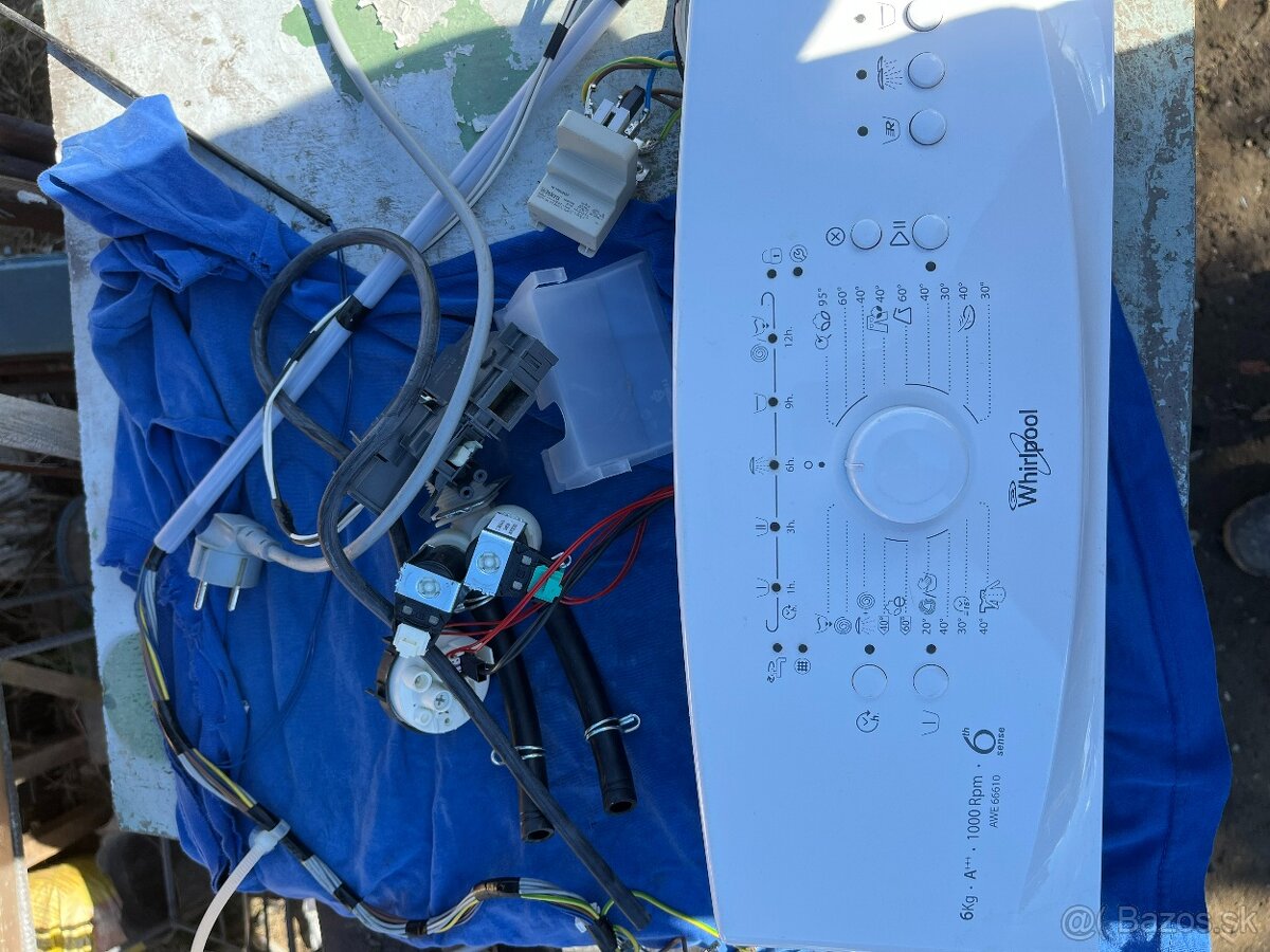 Predám ND z práčky Whirpool AWE 66610 - 7