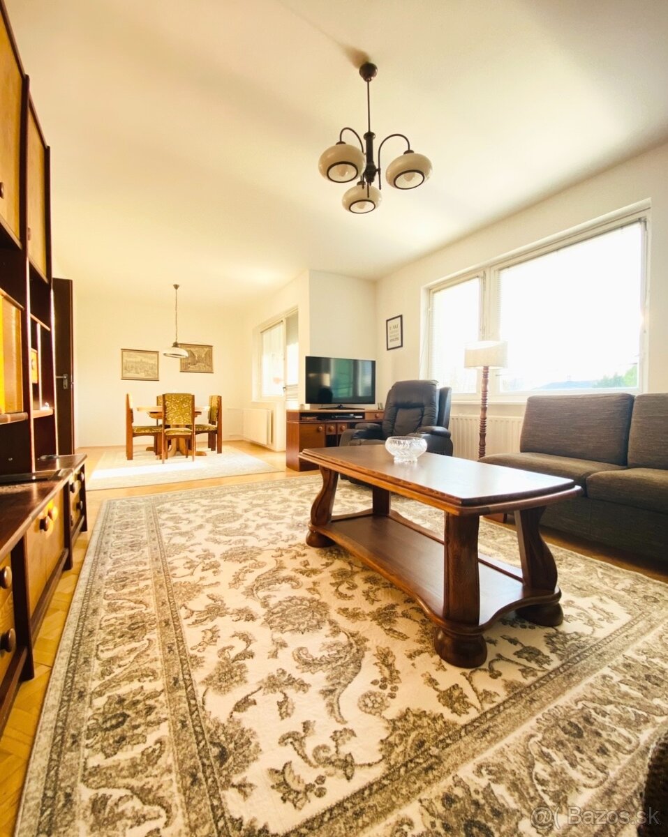 NA PRENÁJOM RODINNÝ DOM V LOKALITE TERASA - 7