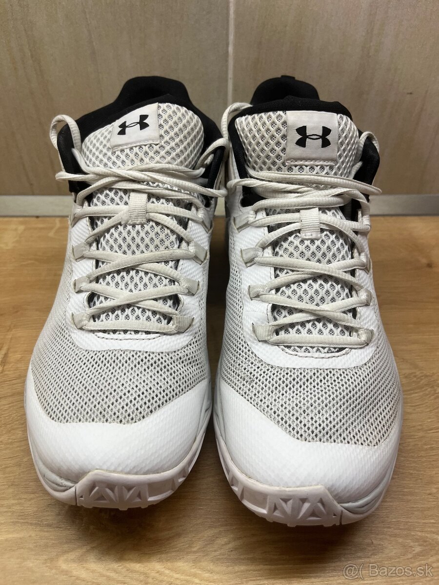 Under Armour JET MID 42,5 - 7